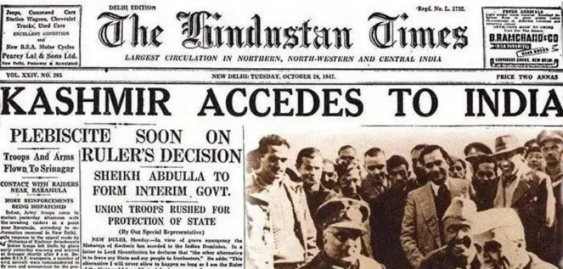 History of Jammu and Kashmir accedes to India